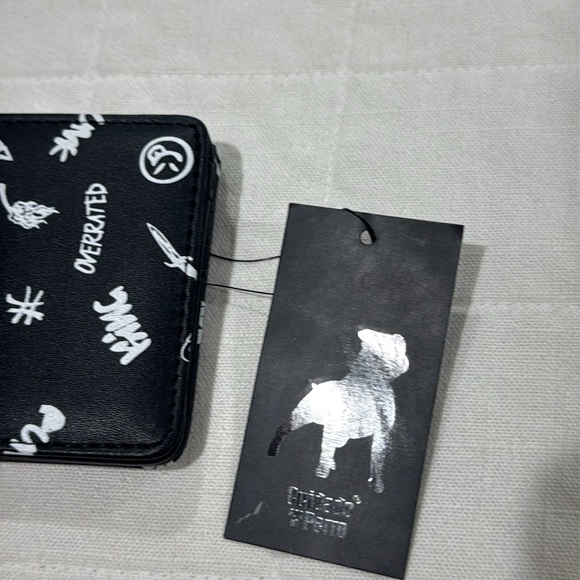 Cuidado Con El Perro Wallet - Picture 3 of 10